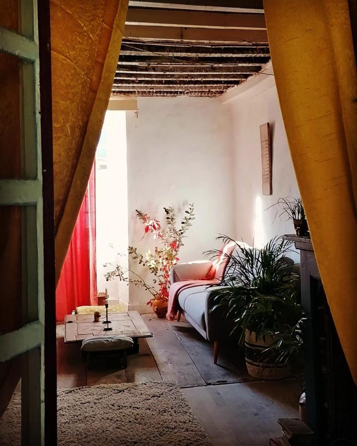 Abury Otel Barcus Dış mekan fotoğraf