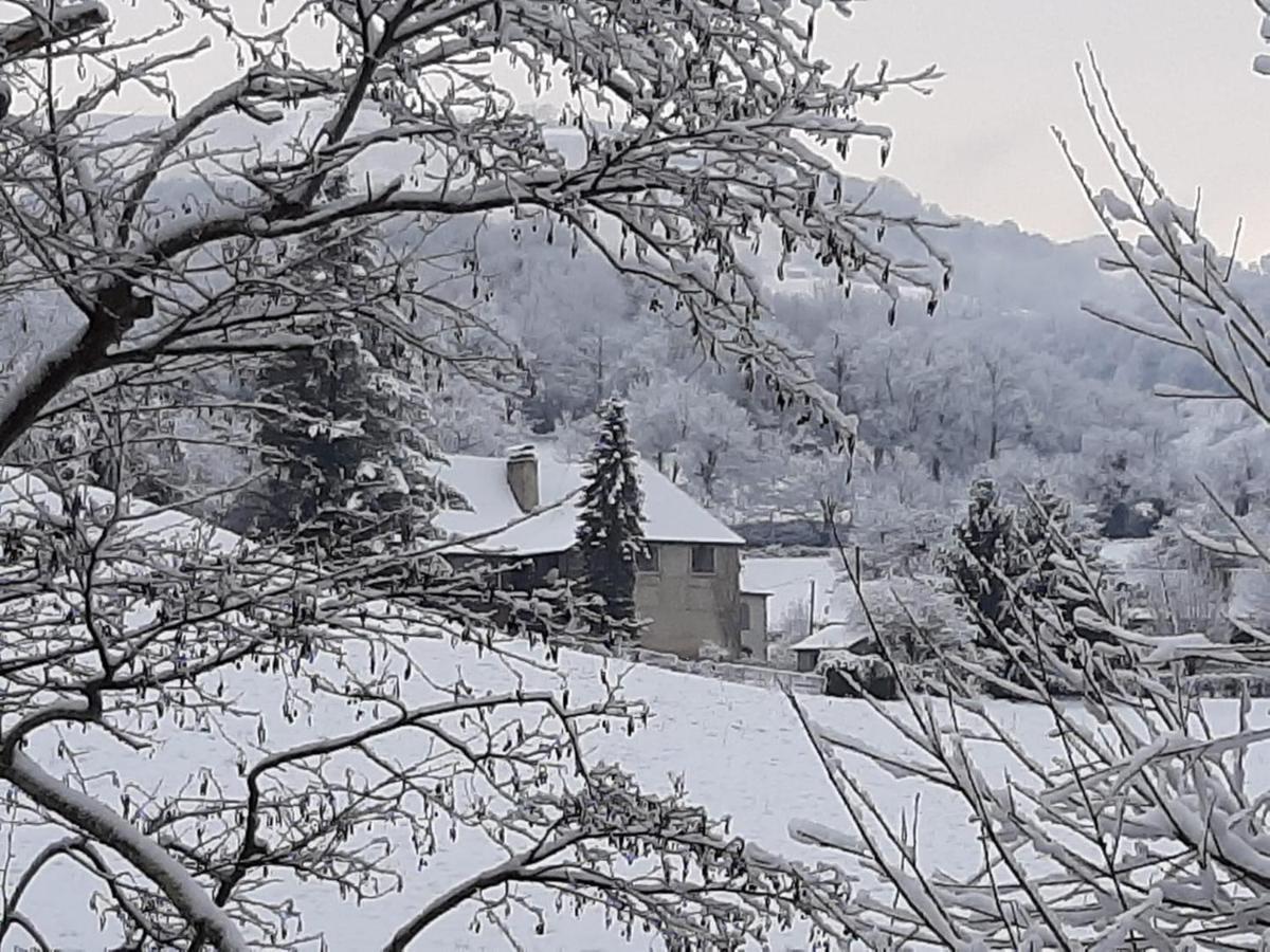 Abury Otel Barcus Dış mekan fotoğraf